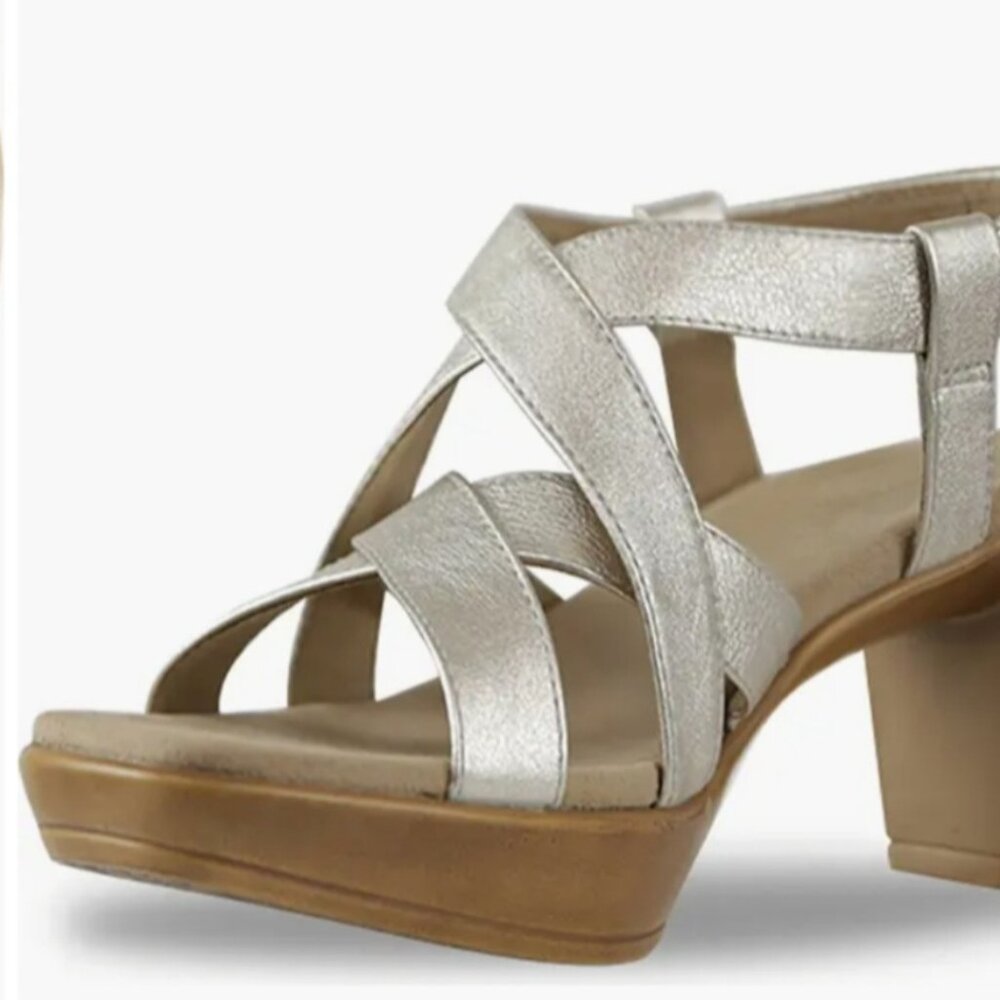 Munro Maddox Platform Wedge